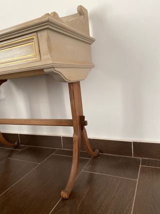 Tavolino vintage antico in legno