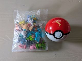 Pokemon ball action figure 24pcs kit