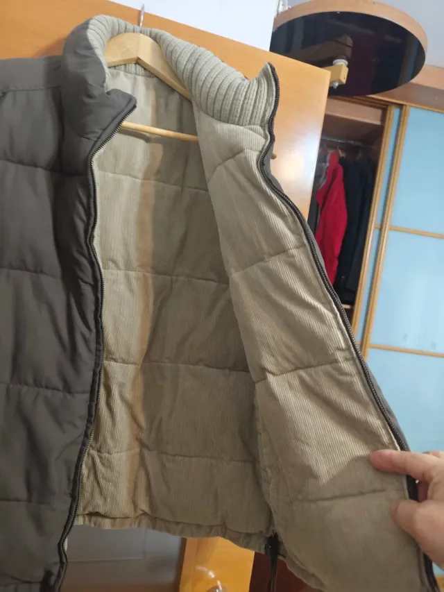 Chaqueta acolchada beige/gris