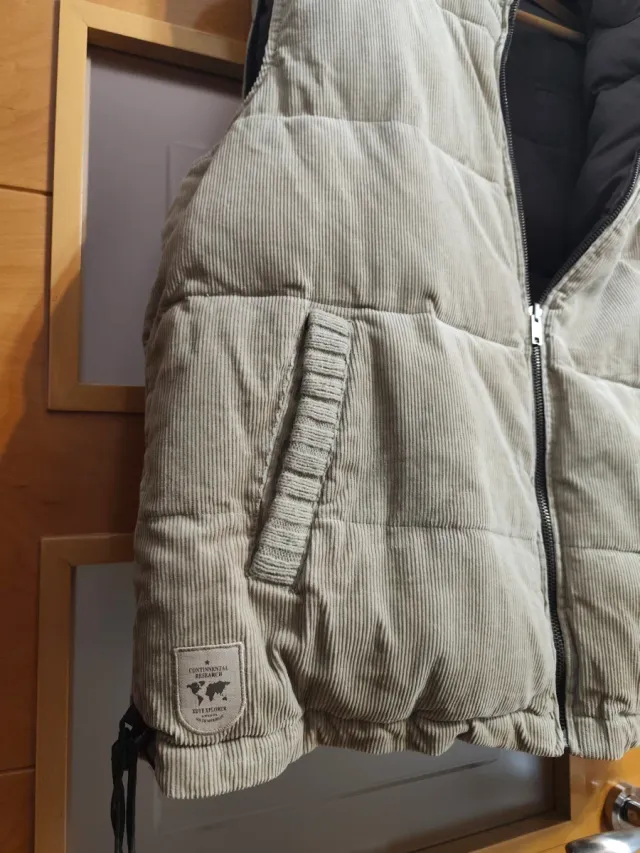 Chaqueta acolchada beige/gris