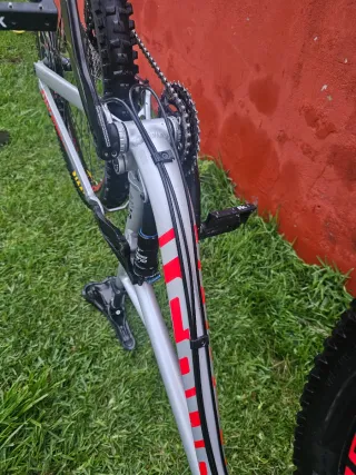 Bicicleta Ghost Full Suspension