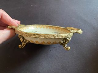 Pequeno prato/taça decorativa Wong Lee