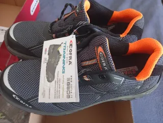 Zapatos de seguridad COFRA Talla 46 Nuevos