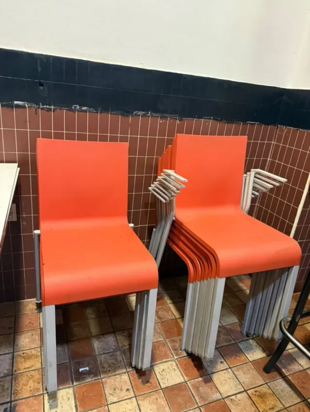 Sedie da bar/ristorante arancione