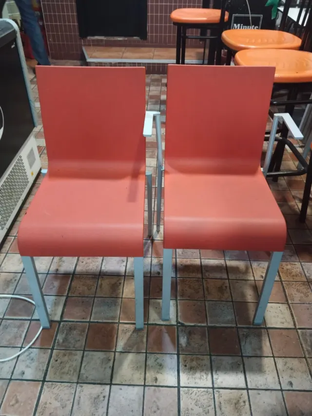 Sedie da bar/ristorante arancione