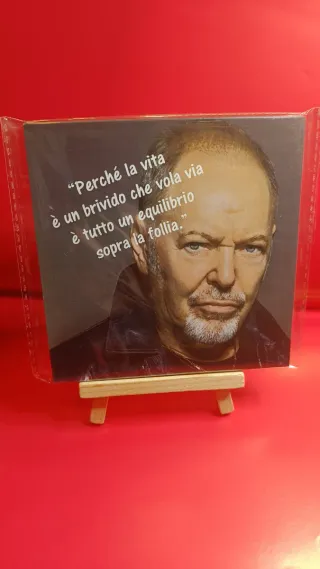 Targa Vasco Rossi con piedistallo