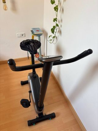 Bicicleta Estática Domyos Essential +06 como nueva
