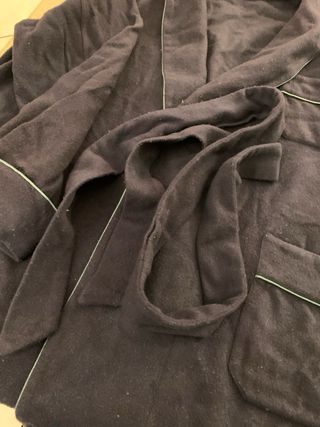 Vestaglia Nera con Bordi Verdi