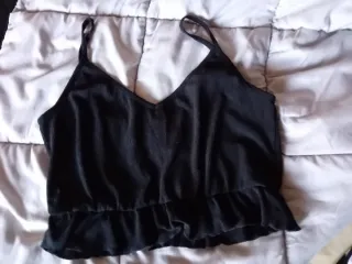 Top de rayas blanco y negro