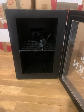 Mini nevera Burn Energy Drink