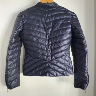 Cazadora Guess Metalizada Azul Noche