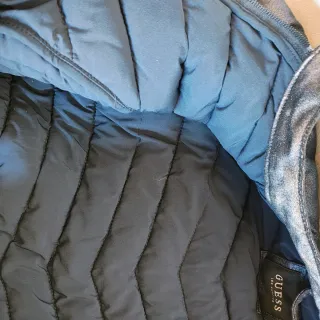 Cazadora Guess Metalizada Azul Noche