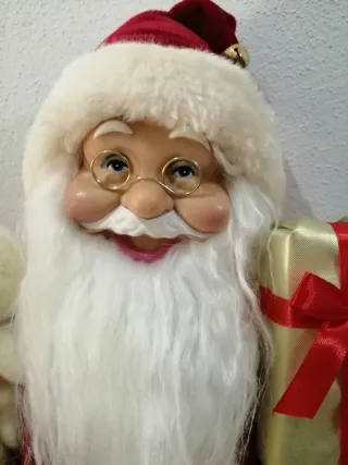 Babbo Natale con Orsetto e Regalo