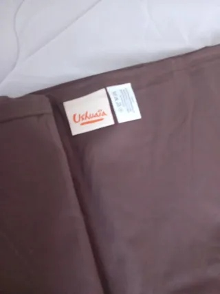 Lenzuolo marrone in tessuto