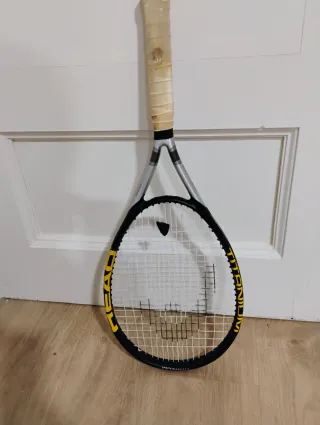 Raqueta de Tenis HEAD Titanium