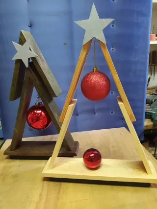 Alberi di Natale decorativi (Prezzo su richiesta)