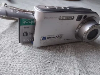 Cámara Sony Cyber-shot 7.2 MP