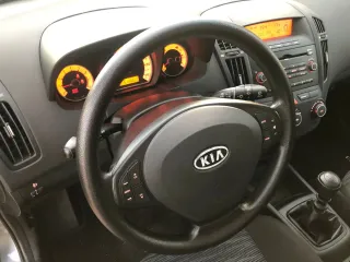 KIA Ceed 2008