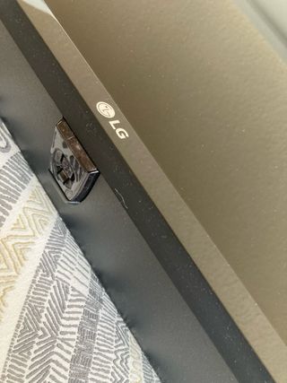 Televisión LG 32'' Negra