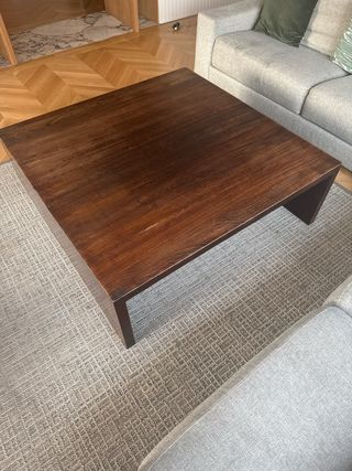 Tavolo da centro in legno massello scuro