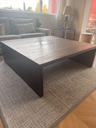 Tavolo da centro in legno massello scuro