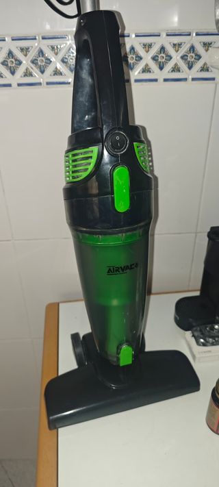 Aspirador Escoba y Mano con Cable 880W