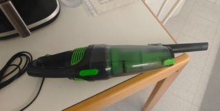 Aspirador Escoba y Mano con Cable 880W