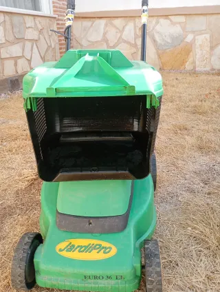 Tosaerba TIGA E331 0,8kW