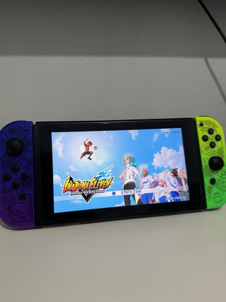 Nintendo Switch Splatoon y Pack de Juegos Incluido