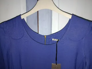 Vestido azul con cuello Peter Pan