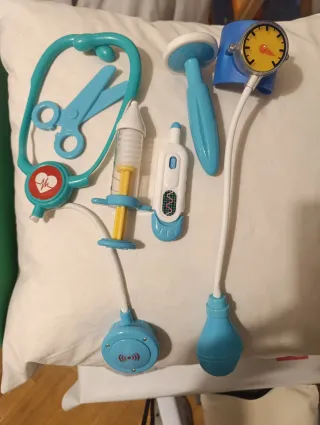 Maletín médico infantil