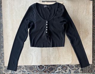 Camiseta Bershka manga larga negra Talla M