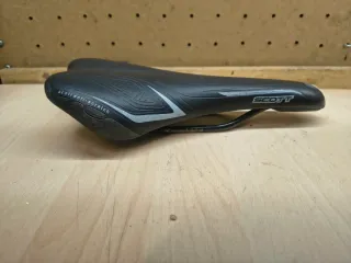 Sillín Scott Negro Anti-Scratch