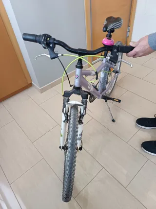 Bicicleta 24' juvenil Btwin