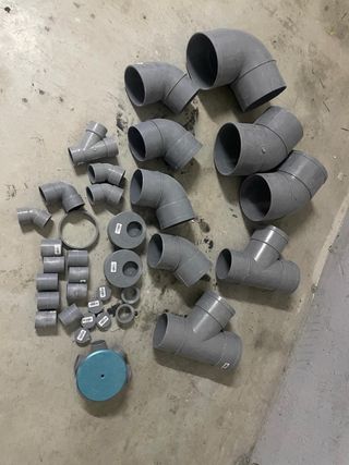 Lote piezas fontanería PVC