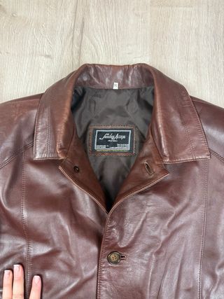 Chaqueta de Piel Marrón Clásica