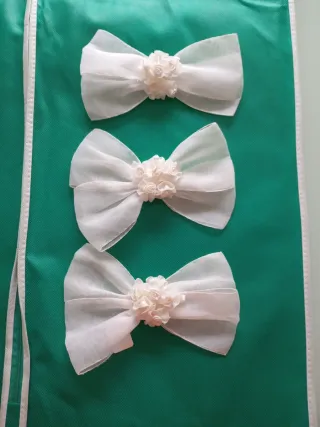 Pack 3 Lazos de Seda Blancos con Flores (Mod. R7)