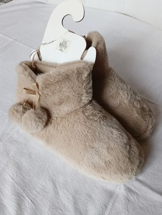 Pantofole invernali beige