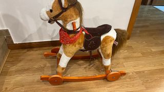 Caballo balancín para niños