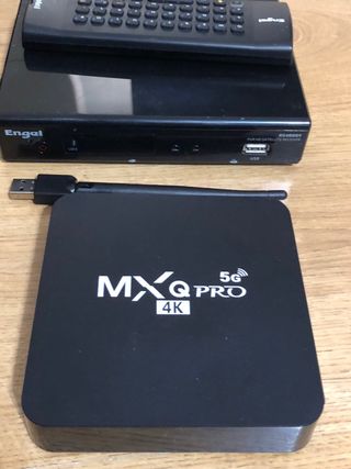 Lote Electrónica: Mandos, TV Box, Cables