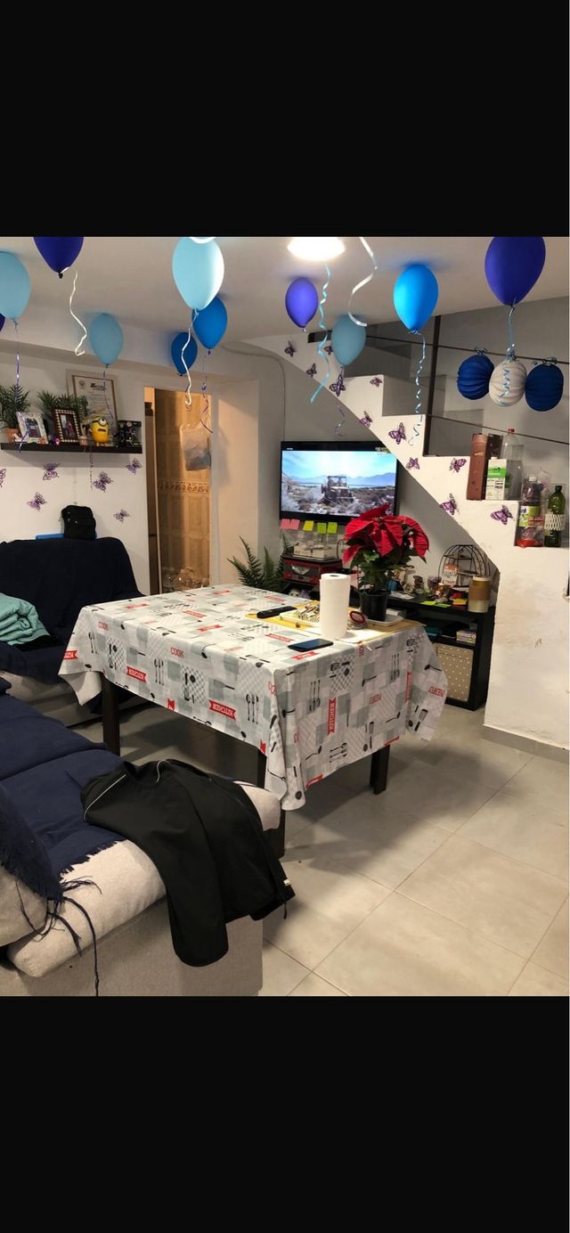 Se vende casa con opción a compra.