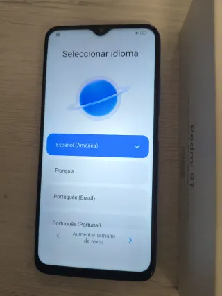Varios telefoni: Huawei P Smart Pro e Redmi 9T