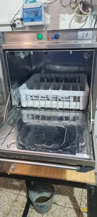 Lavavajillas industrial barra