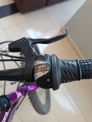 Bicicleta 24' Morada Juvenil Mitical