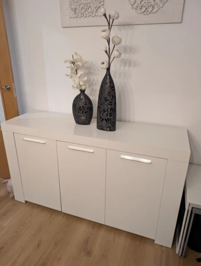 Aparador Cómoda blanca 142x44x80