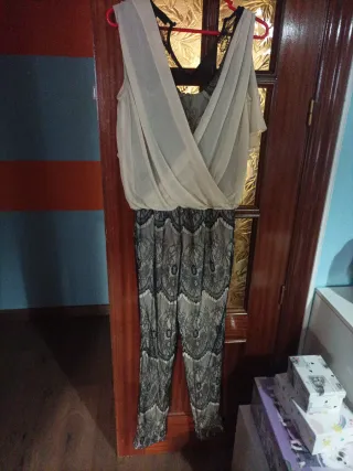 Mono flamenco beige y negro