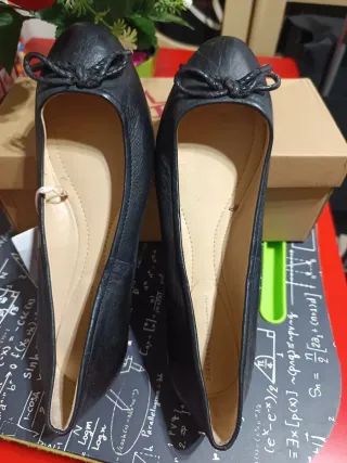 Scarpe piane Zara da donna nere taglia 38