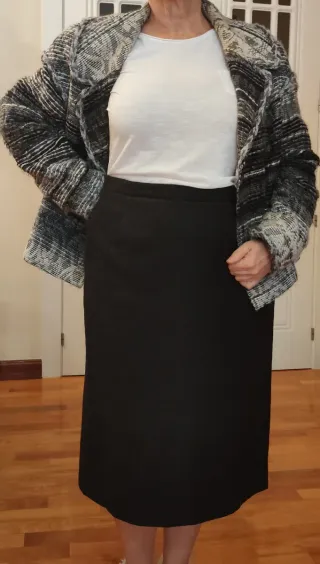 Traje Falda JULIAN GIL Negro Gris