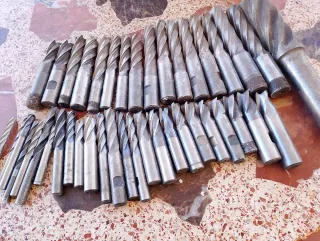 45 Fresas para Metal