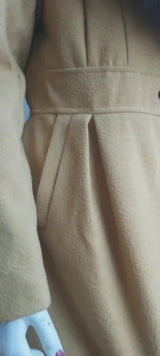 Cappotto Adrom fashion con collo pelliccia